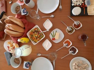 Gilboa Guest House - Benharim