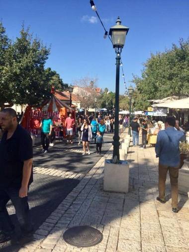 3 Rooms + Parking Hameyasdim 36