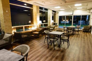 Herzliya Sea View Hotel Apartment