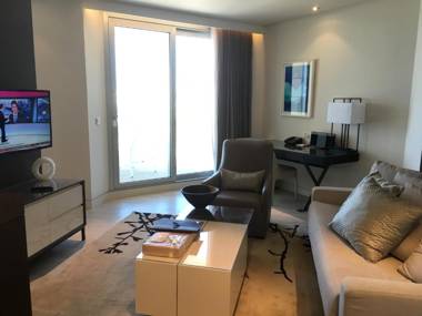 First Class Marina Herzlia