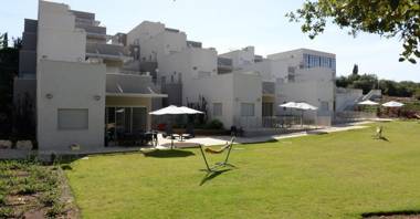 Keshet Eilon - Suites and Villas