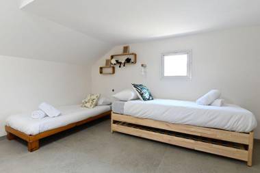 YalaRent Valley view Boutique cottages - Families only