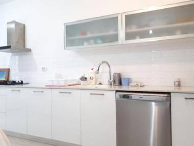 Marina area Central location