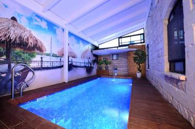 Heart Mansion Rashbi compound