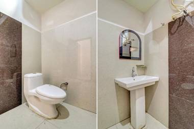 OYO 72429 New Abhinandan Hotel