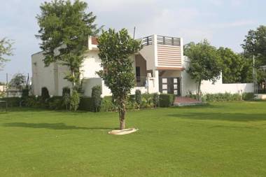 OYO 18301 Hotel A-one