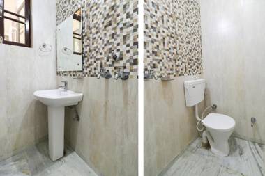 OYO 61968 The Rising Shot