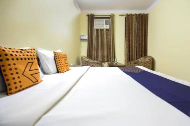 OYO 67296 Hotel Kissan