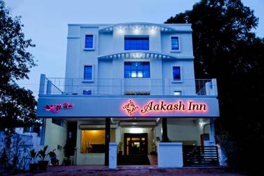 Aakash Inn