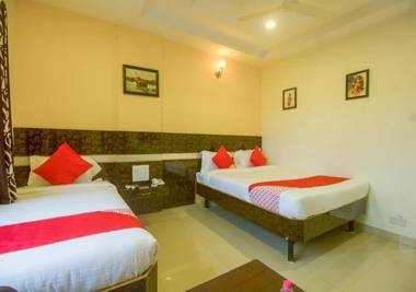 Hotel WayFare Shirdi