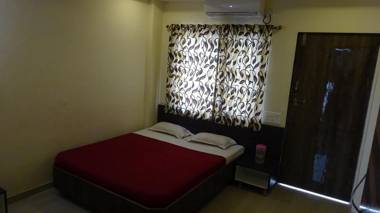 Hotel Sai Neelam