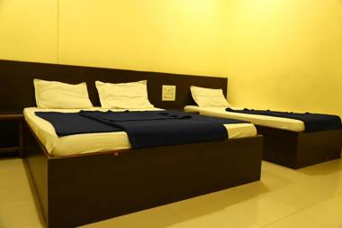 Sai Madhavi Palace Hotel