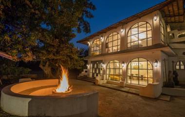 StayVista at Casa Blanca