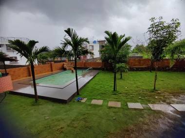 Karjat - 3 BHK Private Bungalow with Private Pool & Garden