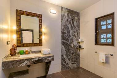 SaffronStays Sohana By The River