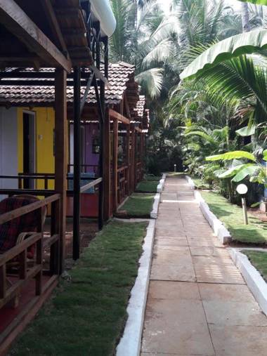 Shiva Cottages