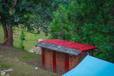 NotOnMap - Nomadic Hikes