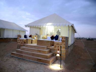 Desert Gateway Resorts