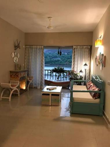 Lavasa Holiday Home (Lakeview)