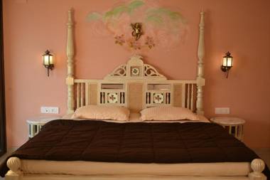 Lavasa Holiday Home (Lakeview)