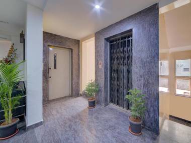 At Home Hotel Pradha