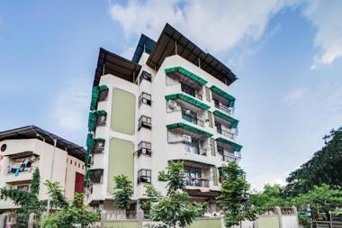 OYO HOME 79321 GALAXY GRAND B&B