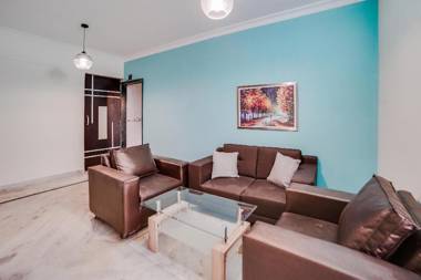 OYO HOME 79321 GALAXY GRAND B&B