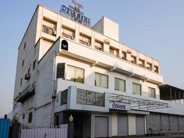 Townhouse OAK Hotel Devanshi Inn