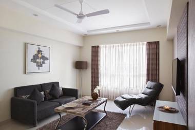 Hotel Suba Grand