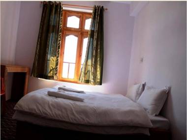 Tsomoriri Hotel Lake View