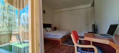 Rock Castle Residency