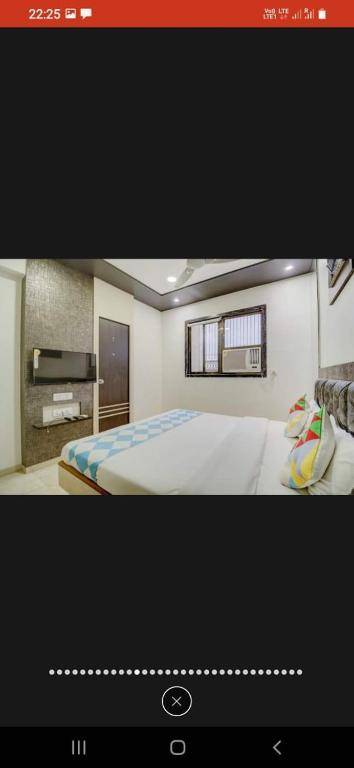 Hotel Falcon By WB Inn