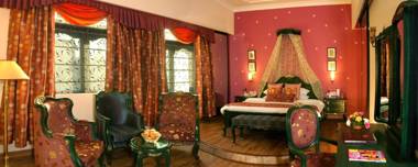 Noor-Us-Sabah Palace