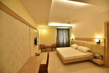 Hotel Kanha’s Palm Springs