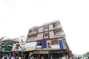 SPOT ON 27004 Hotel Om Sai Plaza