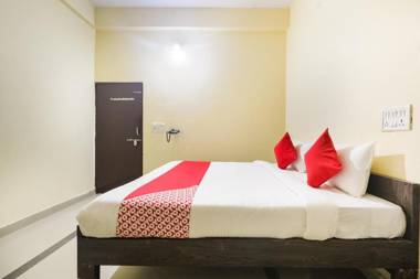OYO Flagship 45906 Hotel Ashutosh