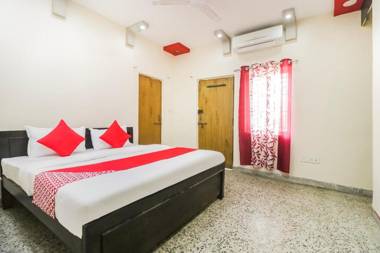 OYO 69664 Hotel Kalyug Palace