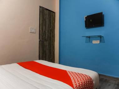 OYO 64823 Hotel Royace Palace