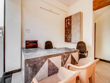 OYO BHO555 Hotel GULMOHAR GRAND