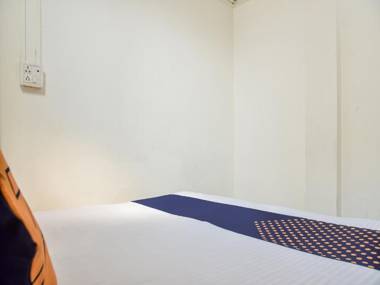 SPOT ON 78911 Hotel Ram palace