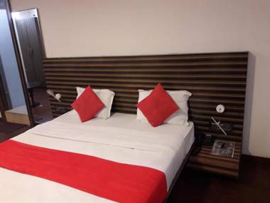 Hotel Sandalwood Bhopal