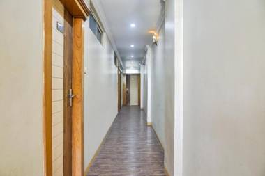 Collection O 82719 Hotel Udit Plaza