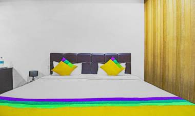 Collection O 43265 Happy Stay