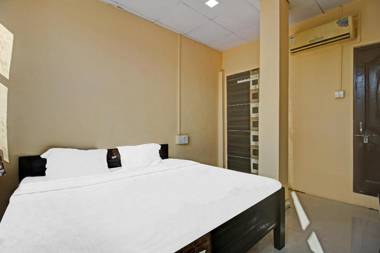 OYO Flagship 87378 Hotel Evergreen