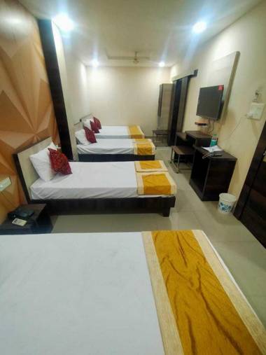 Collection O 91397 Golden City