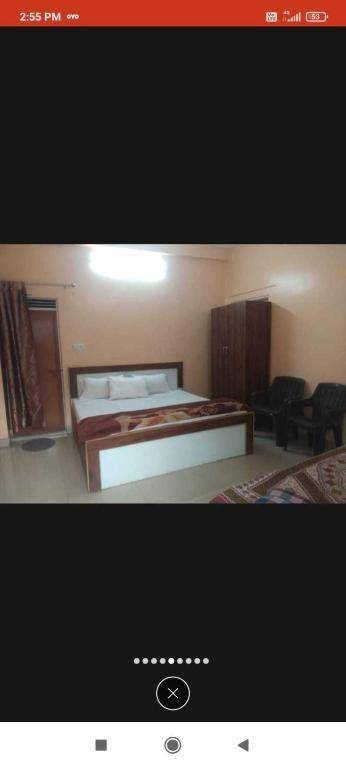 SPOT ON 90637 Hotel Raj Palace