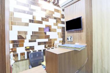 OYO 70467 TT Nalin Inn