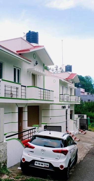 Royal Black Pepper Cottage