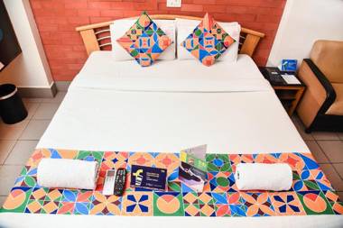 FabHotel Kinnera Comforts Railway Station