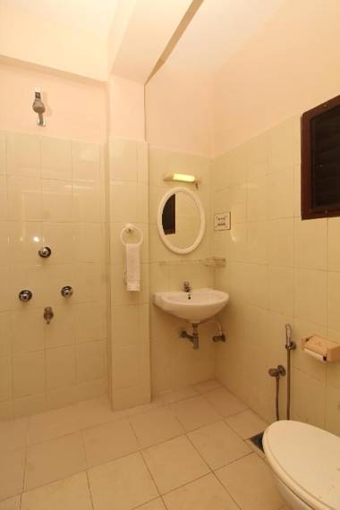 Hotel Saaket Residency